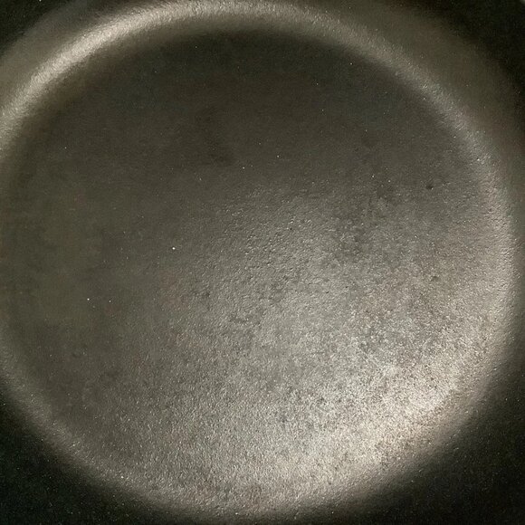 LE CREUSET Skillet Enameled Cast Iron 9" #23 Turquoise Blue France Dbl Spout - Picture 6 of 7